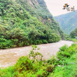 train to machu picchu from ollantaytambo